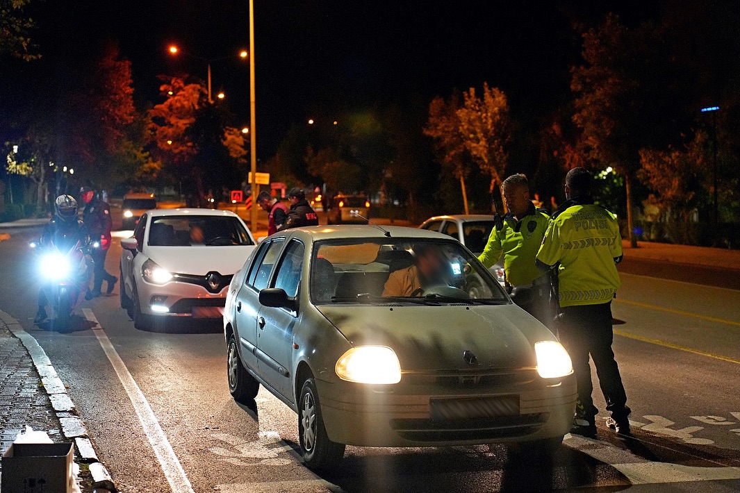 🚔 Abarti Egzoz – Motosi̇klet – Modi̇fi̇ye Araç Uygulamasi 🏍📅 04.10.2025 Günü 21.00 – 00.00 Saatl