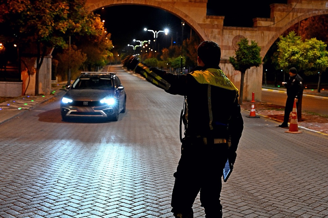 🚔 Abarti Egzoz – Motosi̇klet – Modi̇fi̇ye Araç Uygulamasi 🏍🗓 18.10.2025 Günü 21.00 – 00.00 Saatl