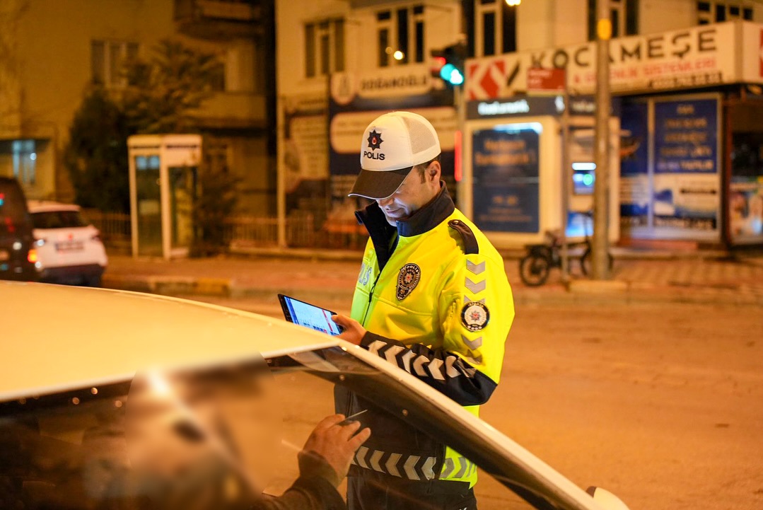 🚨 Abarti Egzoz – Motosi̇klet – Modi̇fi̇ye Araç Uygulamasi 🚨 🗓 20.10.2025 Günü 21.00 – 00.00 Saat (3)