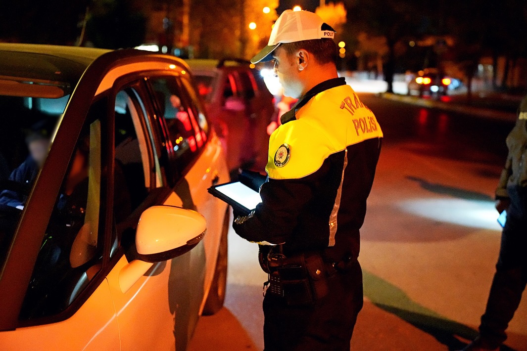 🚔 Abarti Egzoz – Motosi̇klet – Modi̇fi̇ye Araç Uygulamasi 🏍🗓 28.10.2025 Günü 21.00 – 00.00 Saatl