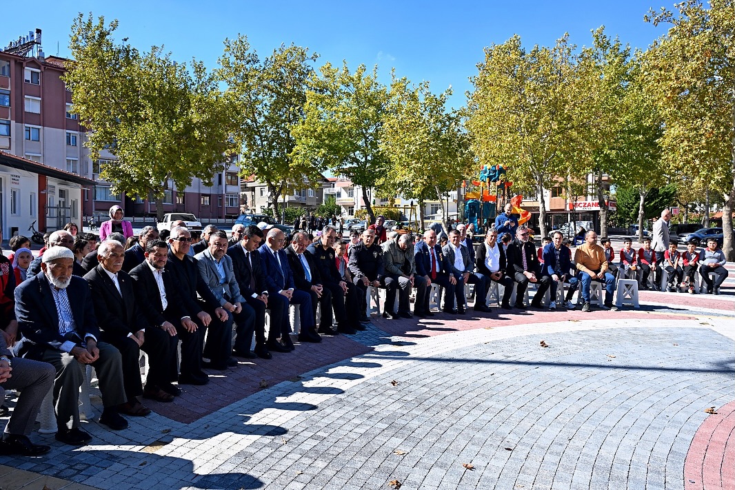 👮 ♂ Aziz Şehidimiz Polis Memuru Osman Karadağ’ın Ismi, Halife Sultan Mahallemizde Oluşturulan P (2)