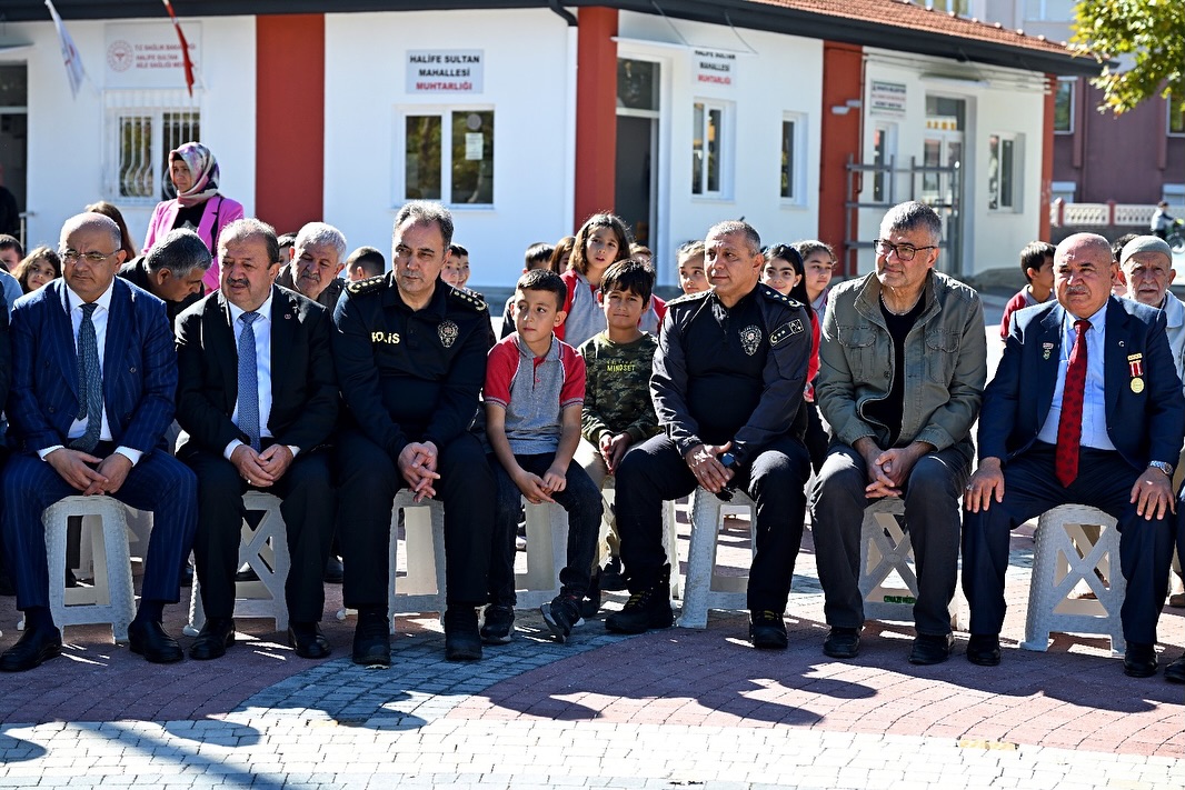 👮 ♂ Aziz Şehidimiz Polis Memuru Osman Karadağ’ın Ismi, Halife Sultan Mahallemizde Oluşturulan P (3)