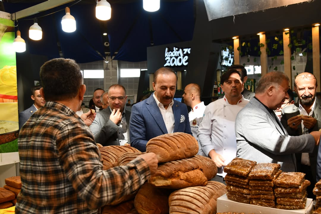 Batı Akdeniz’in Incisi Isparta’mızda Düzenlenen 3. Turizm Ve Gastronomi Fuarı’nın Üçüncü Gününde (1)