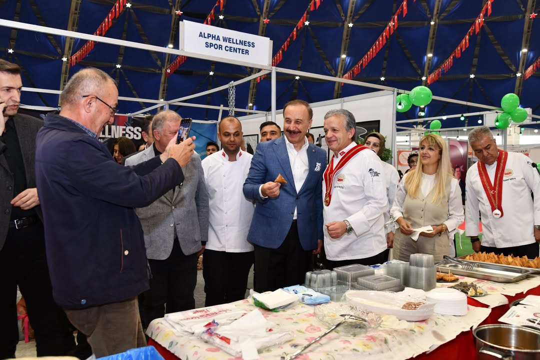 Batı Akdeniz’in Incisi Isparta’mızda Düzenlenen 3. Turizm Ve Gastronomi Fuarı’nın Üçüncü Gününde (7)