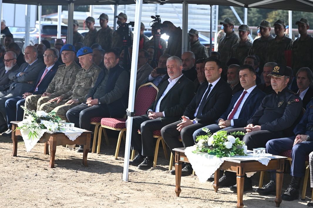 Bugün, 40. Piyade Tugay Komutanlığımız Yerleşkesinde Gerçekleştirilen Kışla Camii Temel Atma Tör (6)