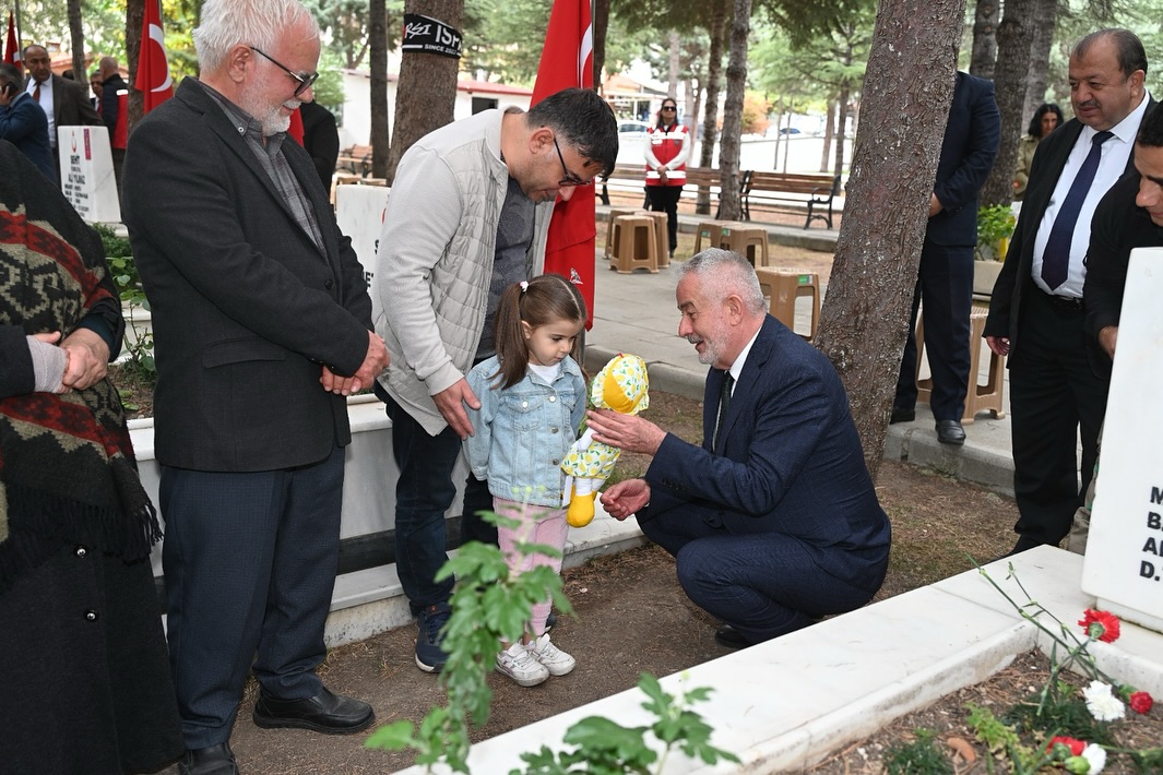 Cumhuriyetimizin 102. Kuruluş Yıldönümünü Büyük Bir Coşku Içerisinde Kutluyoruz. 29 Ekim Cumhuri (6)