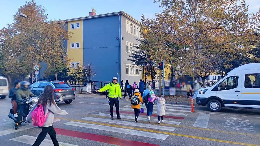 Emniyet Okul Cevreleri (4)