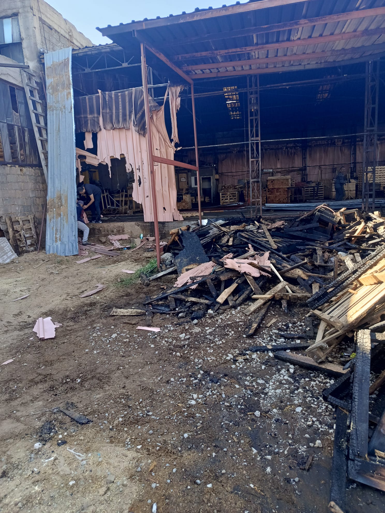 Kereste Fabrikası Yangın (1)