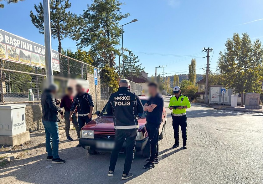 🚔 Narkoalan Uygulamalari📅 16.10.2025 Günü;1️⃣ 12.00 – 13.30 Saatleri Arasında Sütçüler Ilçe Me (1)