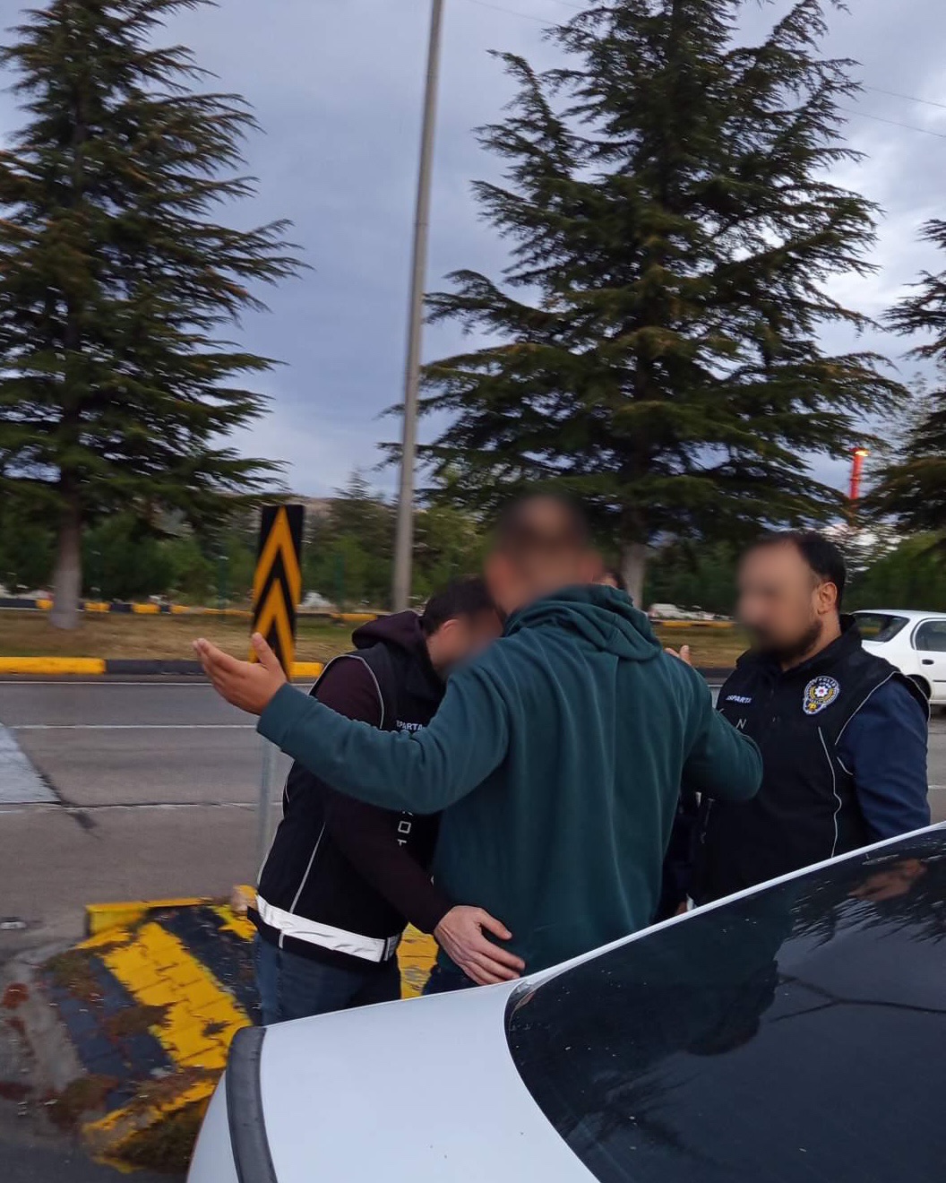 🚨 Narkoalan Uygulamasi 🚨🗓️ 21.10.2025 Günü 17.30 – 18.30 Saatleri Arasında,📍 Sdü Uygulama No (2)