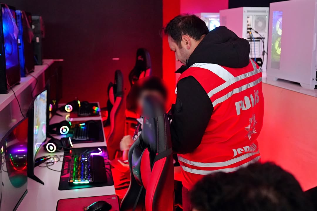 🚨 Okul Önleri̇ Ve Asayi̇ş Deneti̇mi̇ 🚨📅 20.10.2025 📍 İl Merkezi, Eğirdir, Uluborlu, Senirkentç (1)