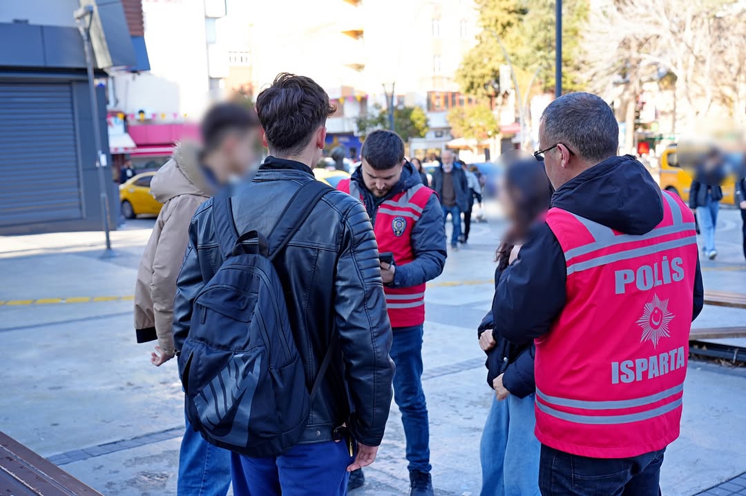 🚨 Okul Önleri̇ Ve Asayi̇ş Deneti̇mi̇ 🚨📅 20.10.2025 📍 İl Merkezi, Eğirdir, Uluborlu, Senirkentç