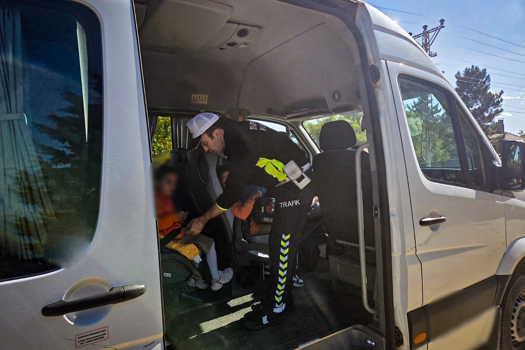 🚨 Okul Önleri̇ Ve Asayi̇ş Deneti̇mi̇ 🚨📅 Tarih 14.10.2025📍 Yer İl Merkezi, Gelendost, Eğirdir, (1)