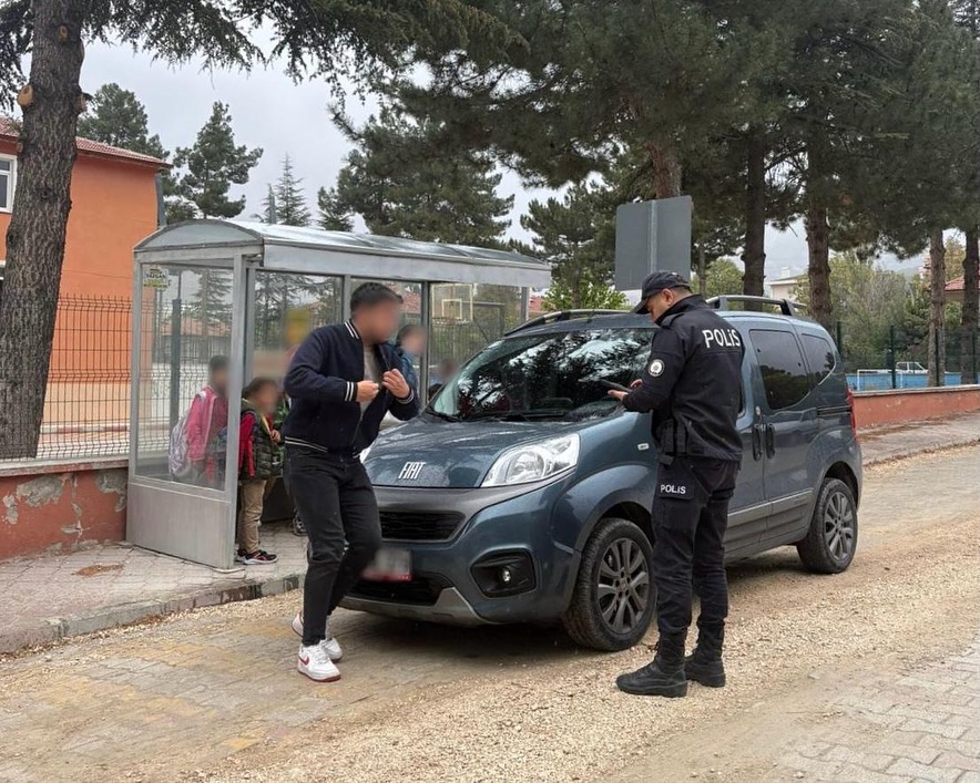 🚔 Okul Önleri̇ Ve Asayi̇ş Uygulamasi 🚔📷 İl Merkezi, Aksu, Atabey📅 08.10.2025 Günü Il Merkezi V