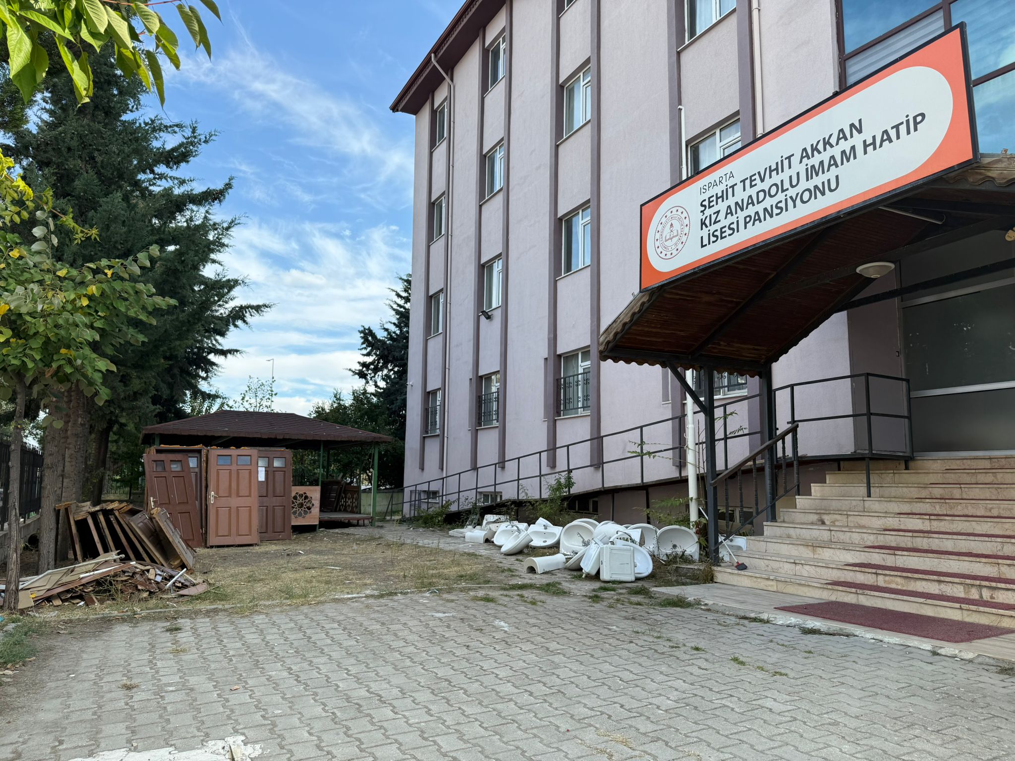 Pansi̇yon Şehi̇t Tevfi̇k Akkan (9)