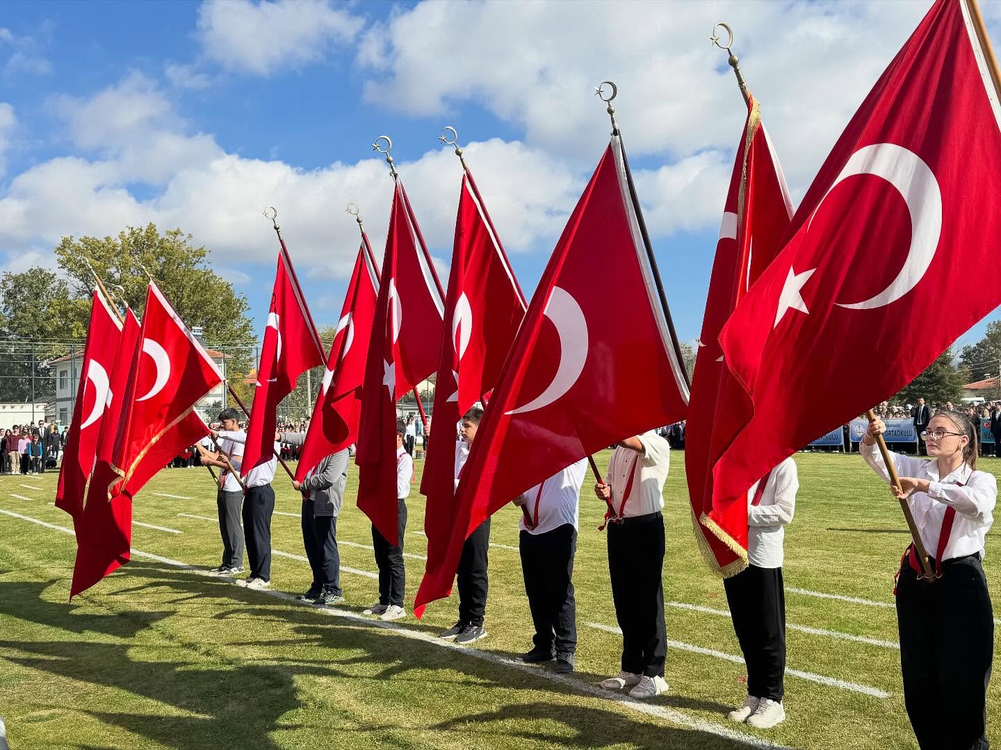 Şarkikaraağaç (2)