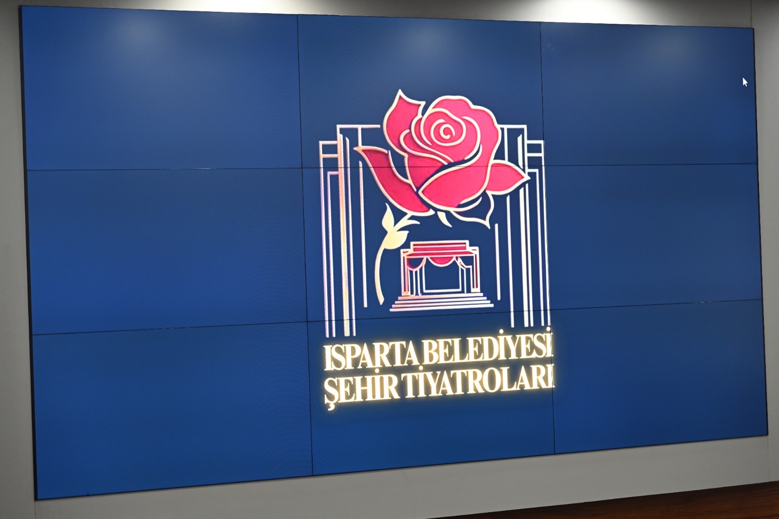 Şehir Tiyatrosu Iç (5)