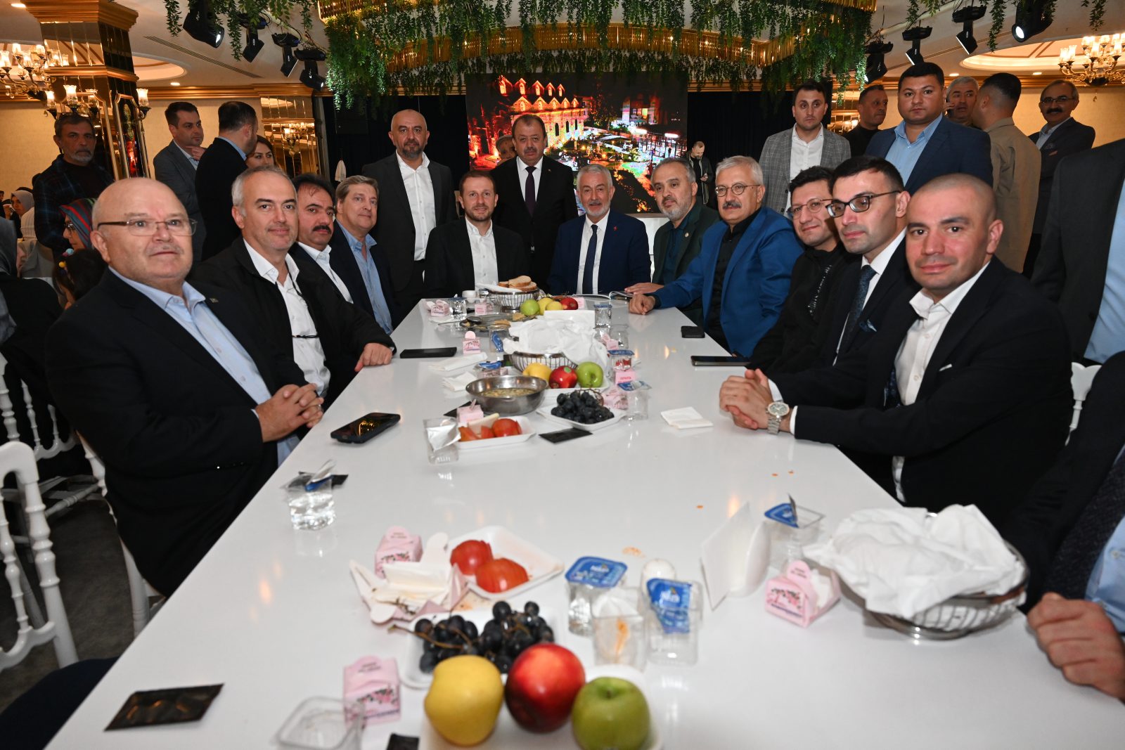 03 11 2025 Baskan Bursa Ispartalilar Bulusma (17)