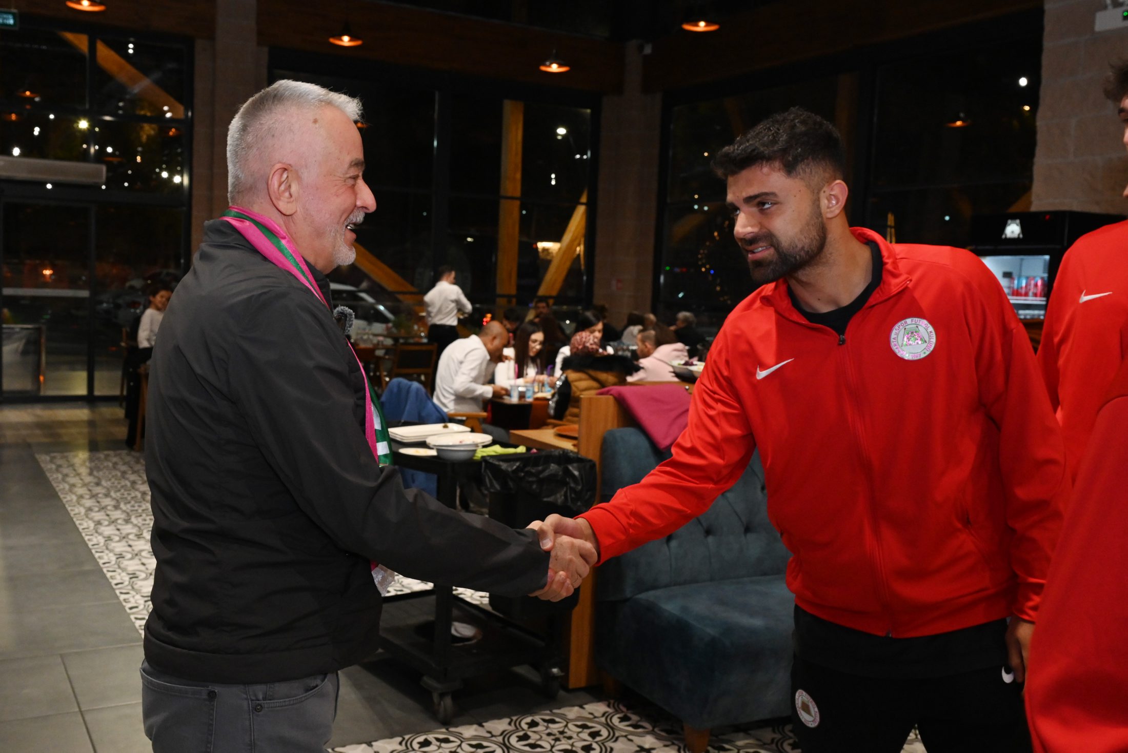 05 11 2025 Baskan Isparta32Spor Takım Bulusma (7)