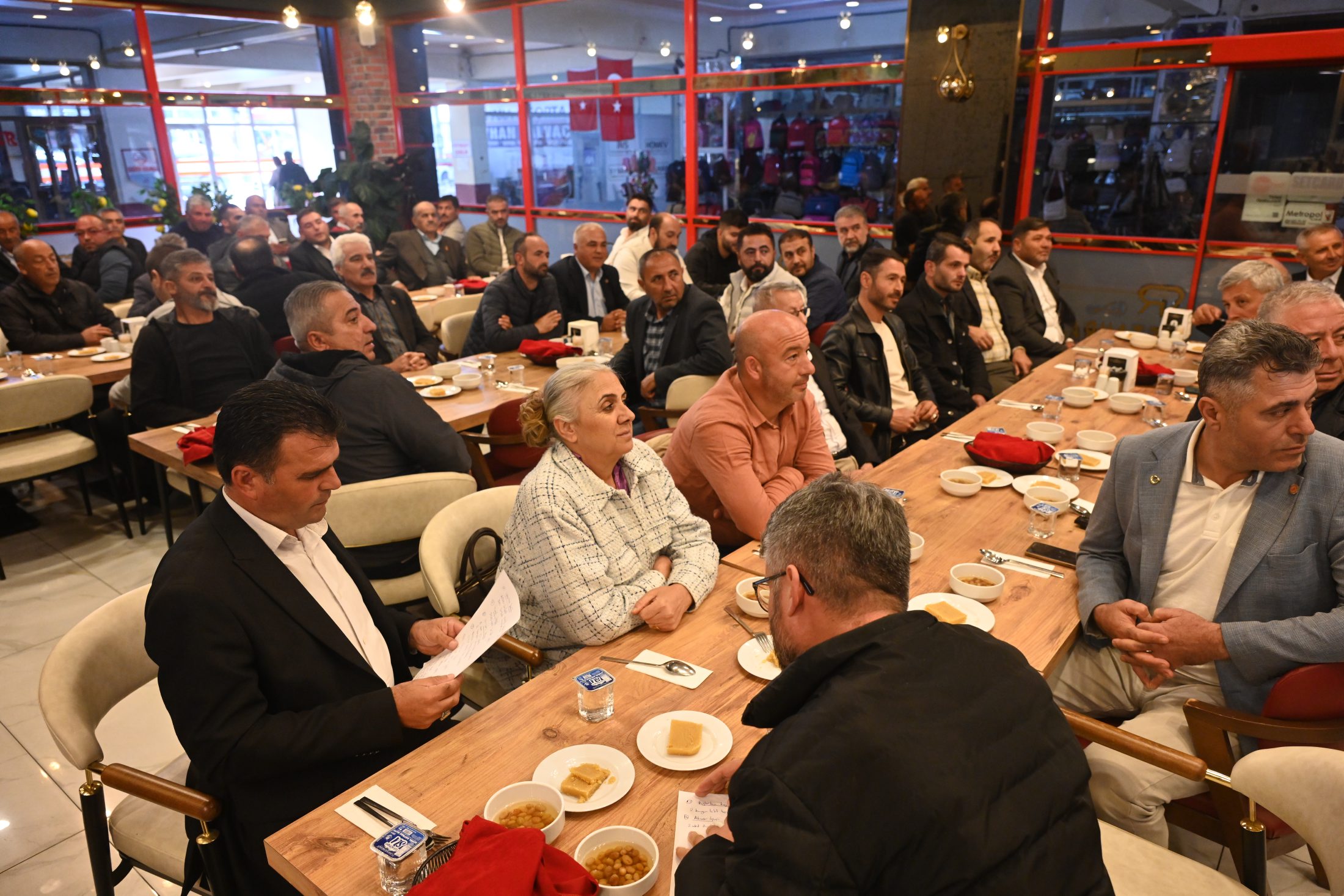 10 11 2025 Baskan Yalvac Merkez Koy Muhtarlari Bulusma (5)