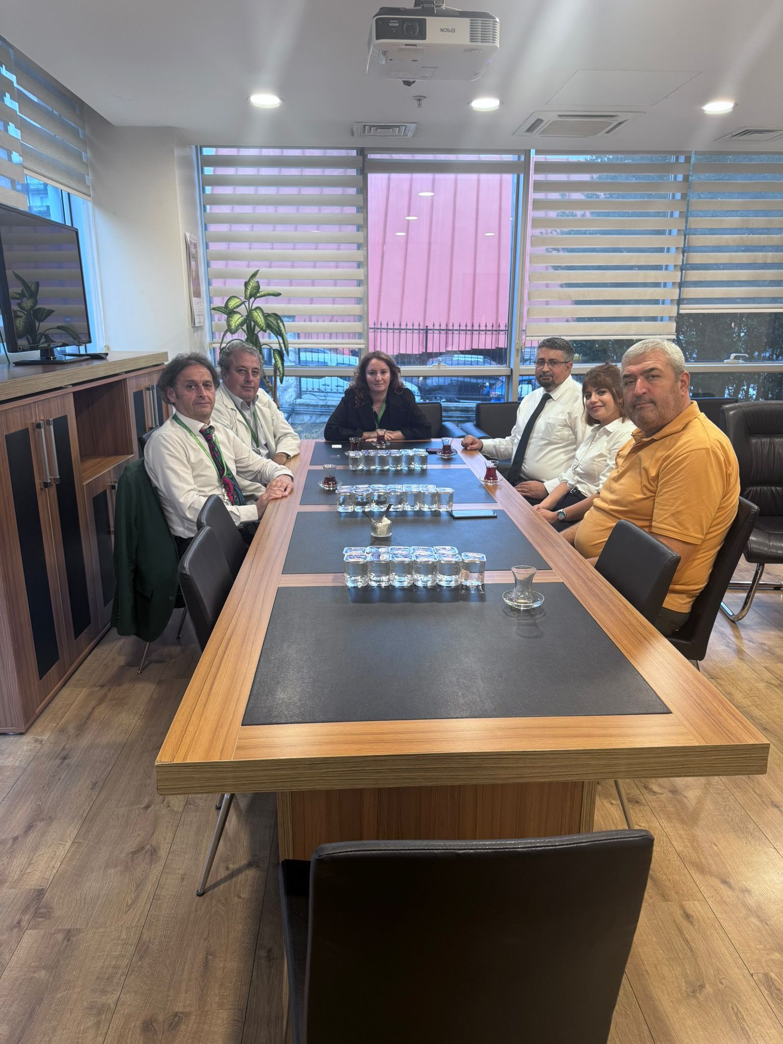 581933880 10162473660567055 7451339761099687814 N