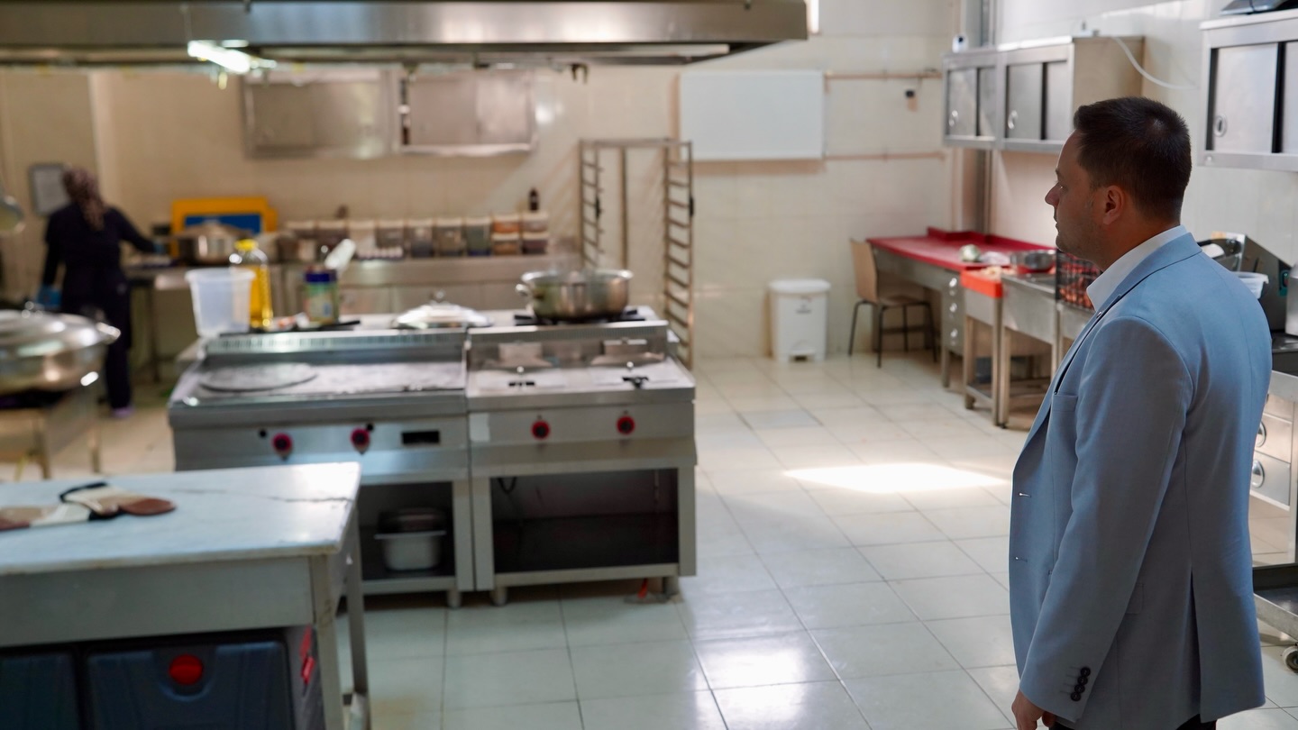 582543068 18304139104270693 274761374885818662 N