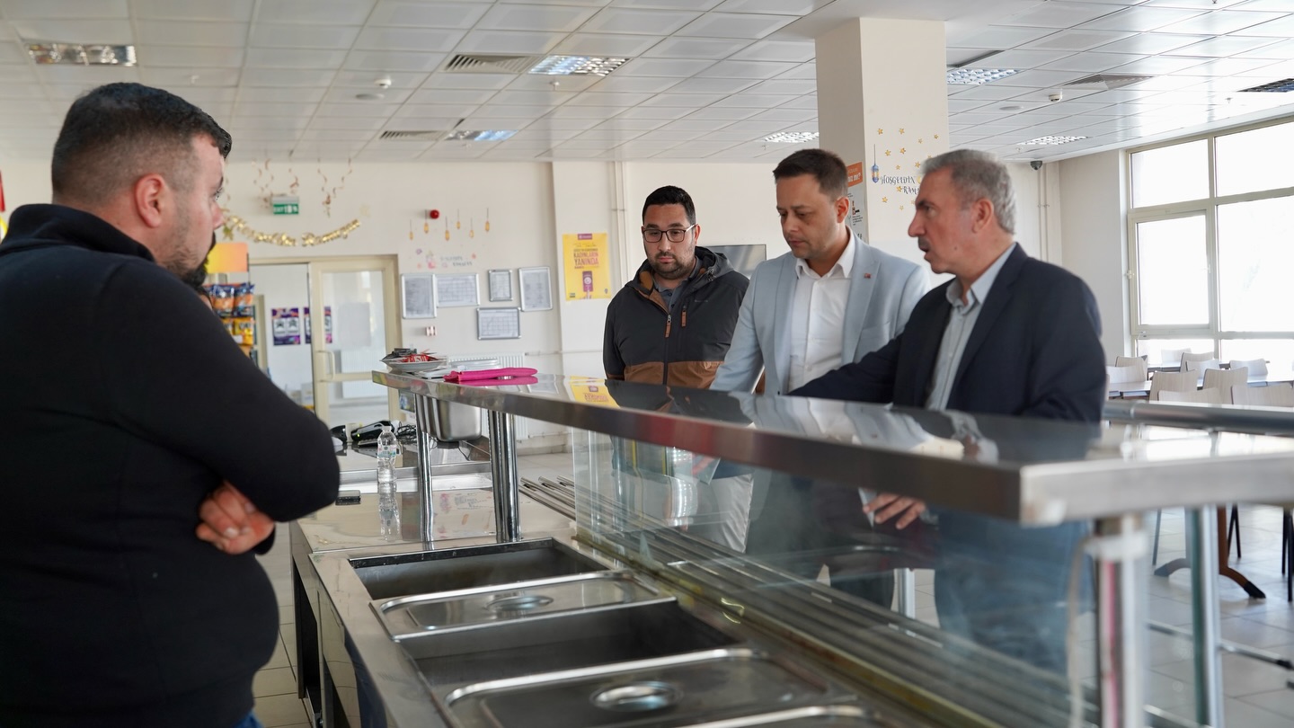 587094534 18304139140270693 7217483093023113511 N