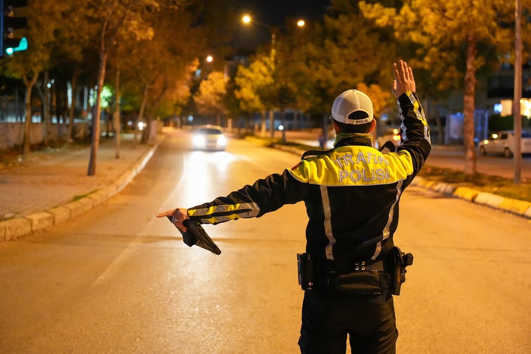 🚔 Abarti Egzoz Motosi̇klet Modi̇fi̇ye Araç Uygulamasi 🏍🗓️ 01.11.2025 Günü 21.00 – 00.00 Saatleri