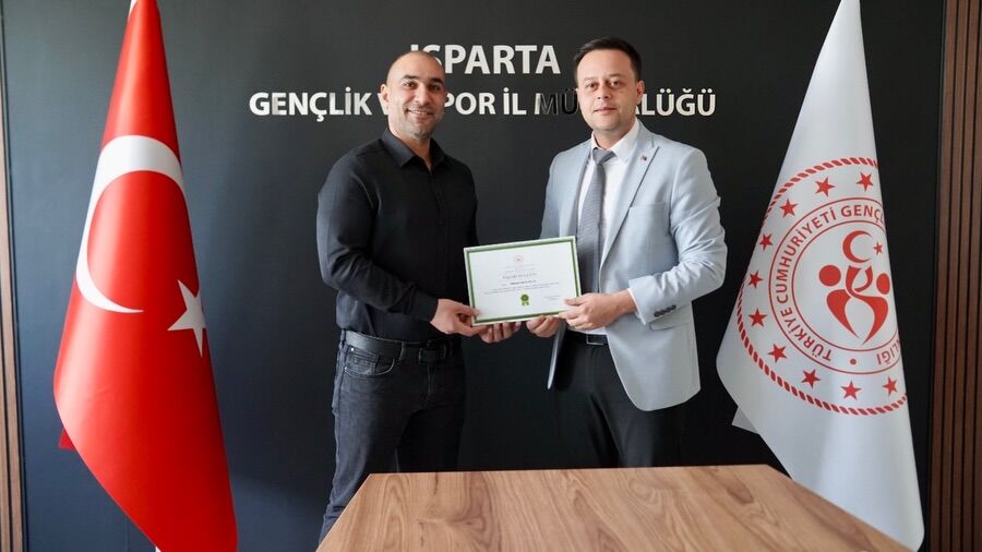 🚭 Bağımlılıkla Mücadelede Sigarayı Bırakma Kampanyasıi̇l Müdürlüğümüz Personellerinin Sigarayı B (2)