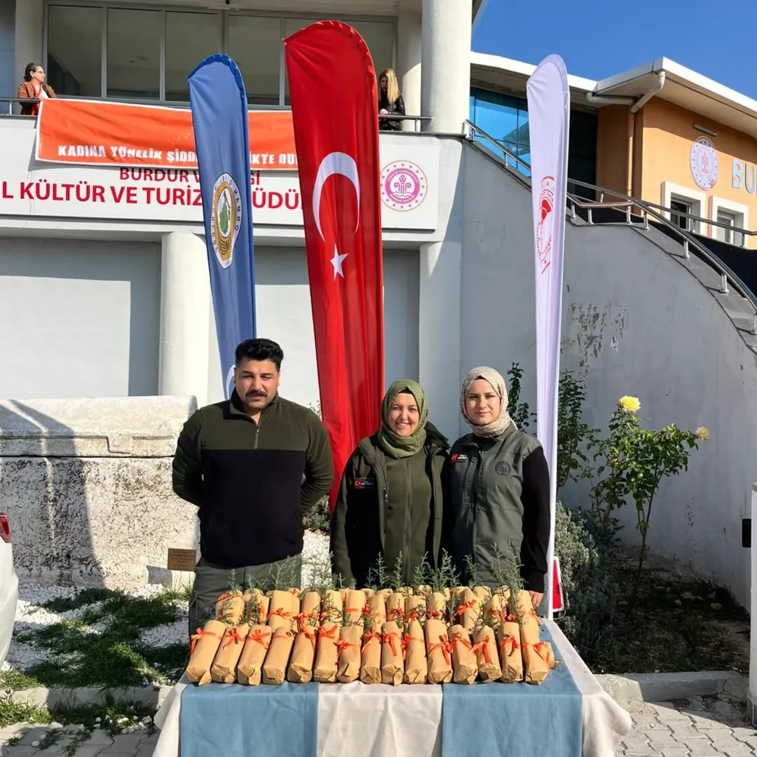 Burdur Orman İşletme Müdürlüğünde 25 Kasım “Kadına Yönelik Şiddetle Mücadele Günü” Münasebetiyl (3)