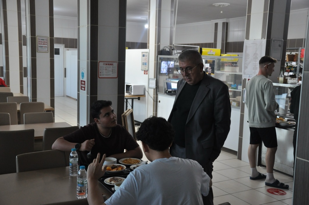 🇹🇷 Gençlerimizin Sağlığı İçin Sahadayızi̇l Müdürlüğümüz Tarafından Yurt Yemekhanelerinde Gıda G