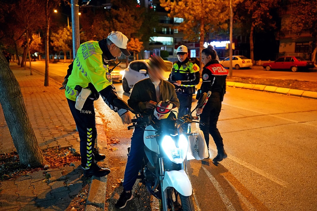 🚨 Motosi̇klet Ve Motorlu Bi̇si̇kletlere Yöneli̇k Özel Deneti̇m 🚨📅 05.11.2025 Tarihinde, Ilimiz Gen (3)