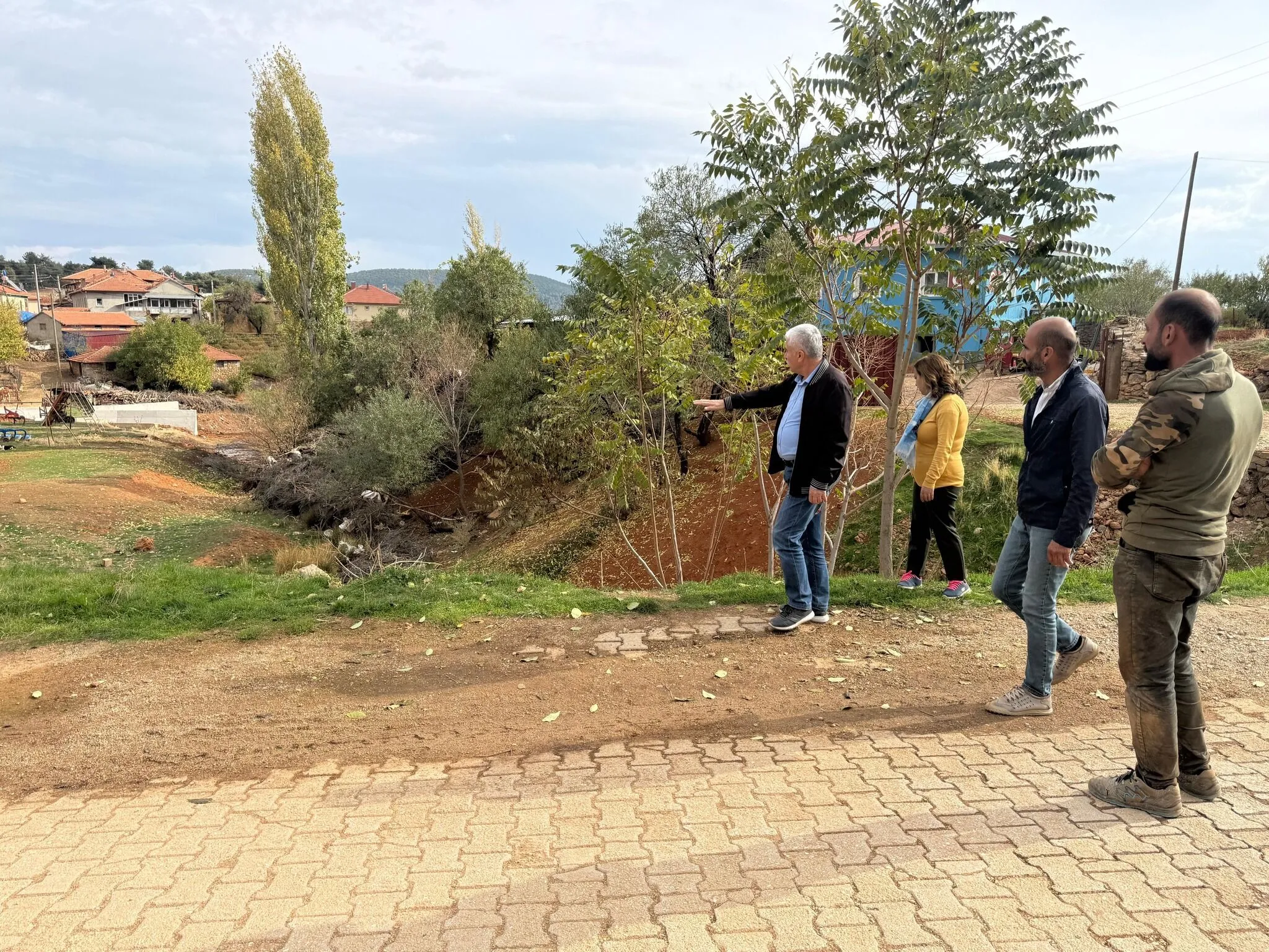 Mudur Erkan Keciborluda Incelemelerde Bulundu 1