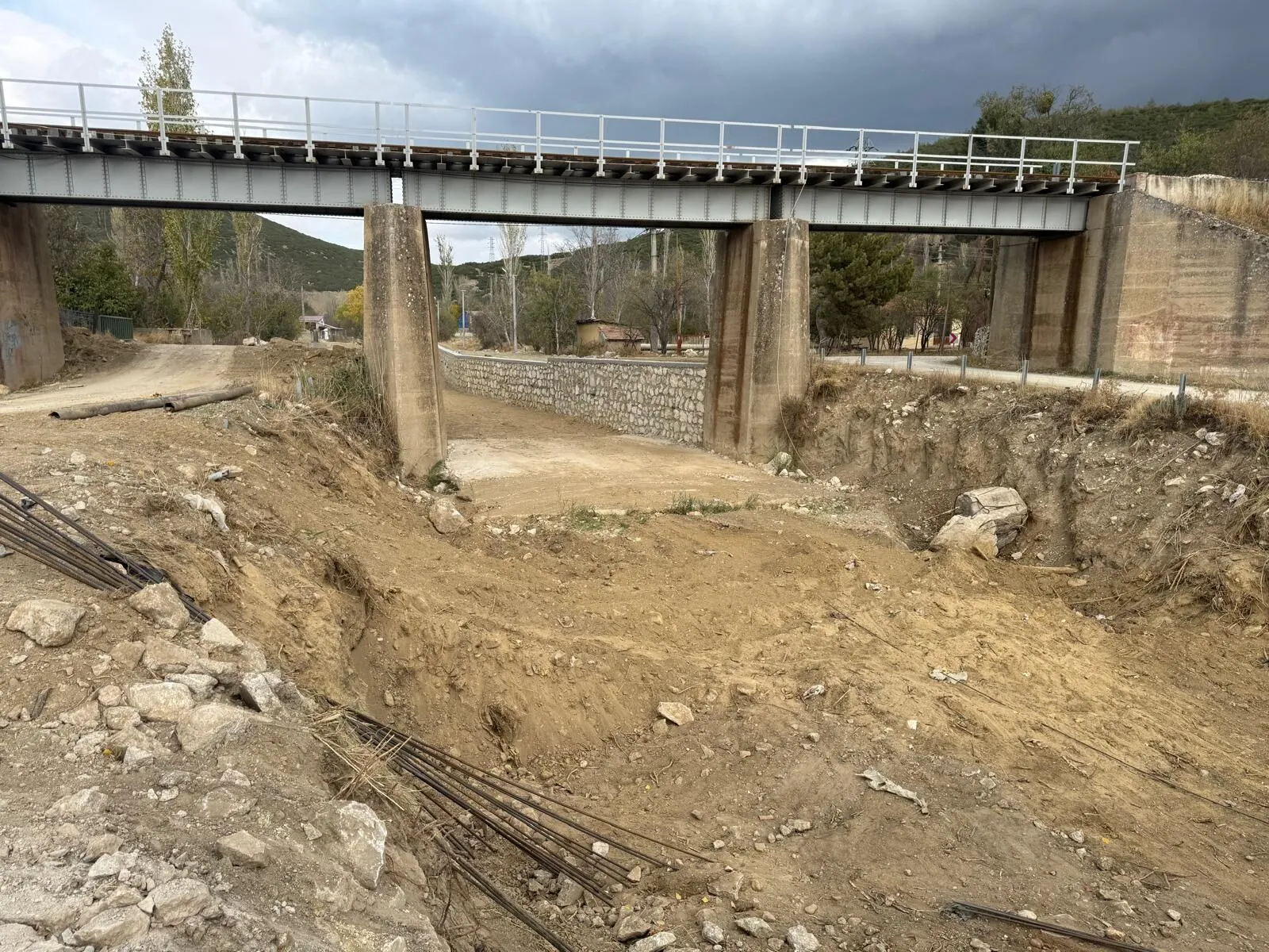 Mudur Erkan Keciborluda Incelemelerde Bulundu 4