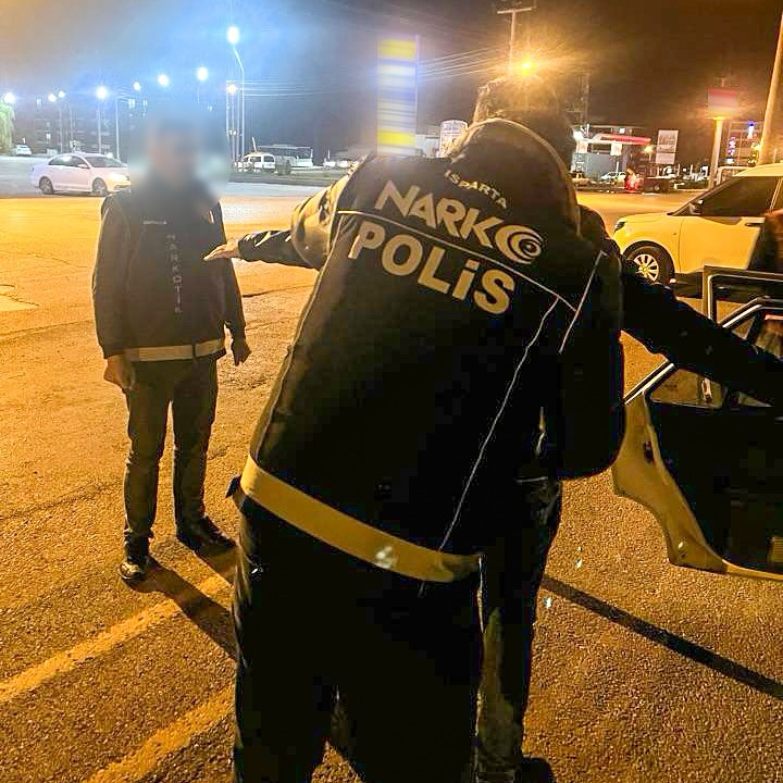 🚨 Narkoalan Uygulamasi 🚨📅 01.11.2025 Günü 21 45 – 22 15 Saatleri Arasında,📍 Gölcük Caddesi Ü (1)