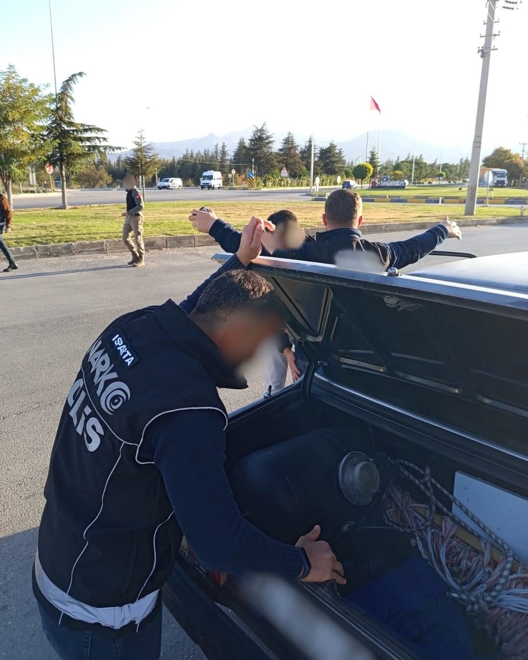 🚨 Narkoalan Uygulamasi 🚨🗓 04.11.2025 Günü 16.00 – 17.00 Saatleri Arasında;📍 Eğirdir Yolu Üze