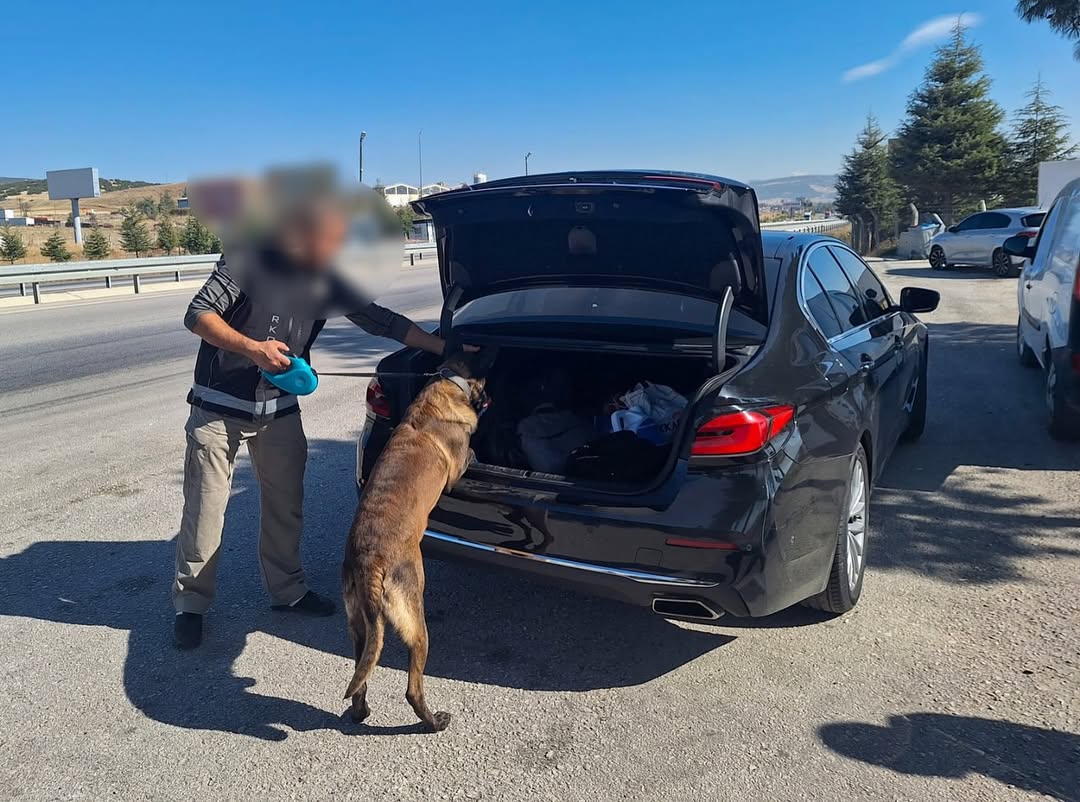 🚨 Narkoalan Uygulamasi 🚨📅 05.11.2025 Günü 13.00 – 14.00 Saatleri Arasında,📍 Isparta Keçiborl