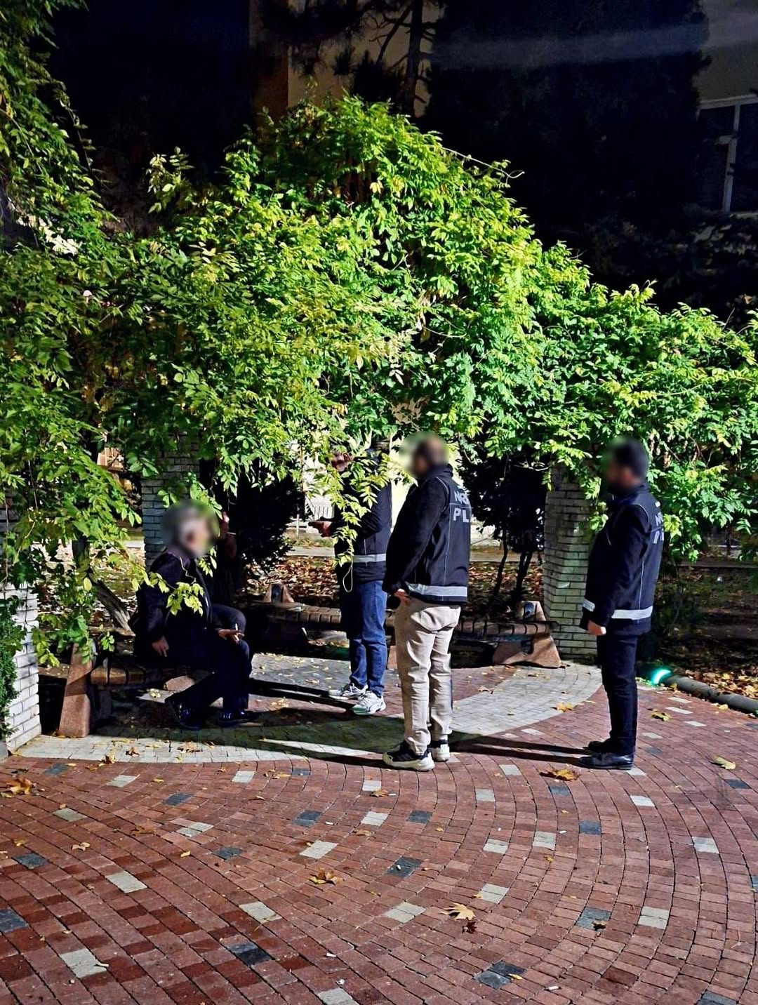 🚨 Narkoalan Uygulamasi 🚨🗓 25.11.2025 Günü;📍Isparta Merkez Sanayi Mahallesi Basın Parkı Ve Çe (3)