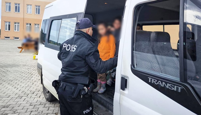 🚔 Okul Önleri̇ Ve Asayi̇ş Uygulamasi 🚔📷 İl Merkezi, Eğirdir, Sütçüler, Keçiborlu🗓 21.11.2025 G (1)