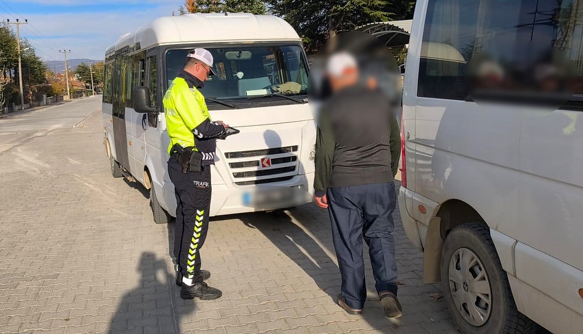 🚔 Okul Önleri̇ Ve Asayi̇ş Uygulamasi 🚔📷 İl Merkezi, Eğirdir, Sütçüler, Keçiborlu🗓 21.11.2025 G