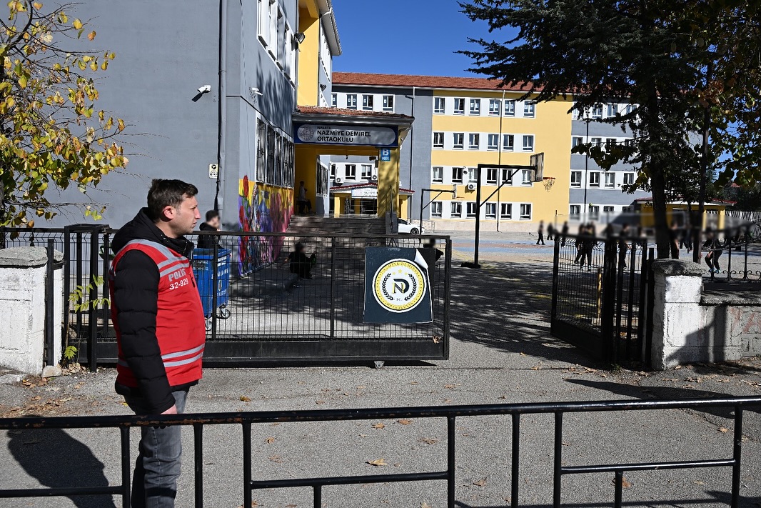 🚔 Okul Önleri̇ Ve Asayi̇ş Uygulamasi 🚔📷 İl Merkezi, Gelendost, Yalvaç, Aksu🗓️ 19.11.2025 Günü (1)