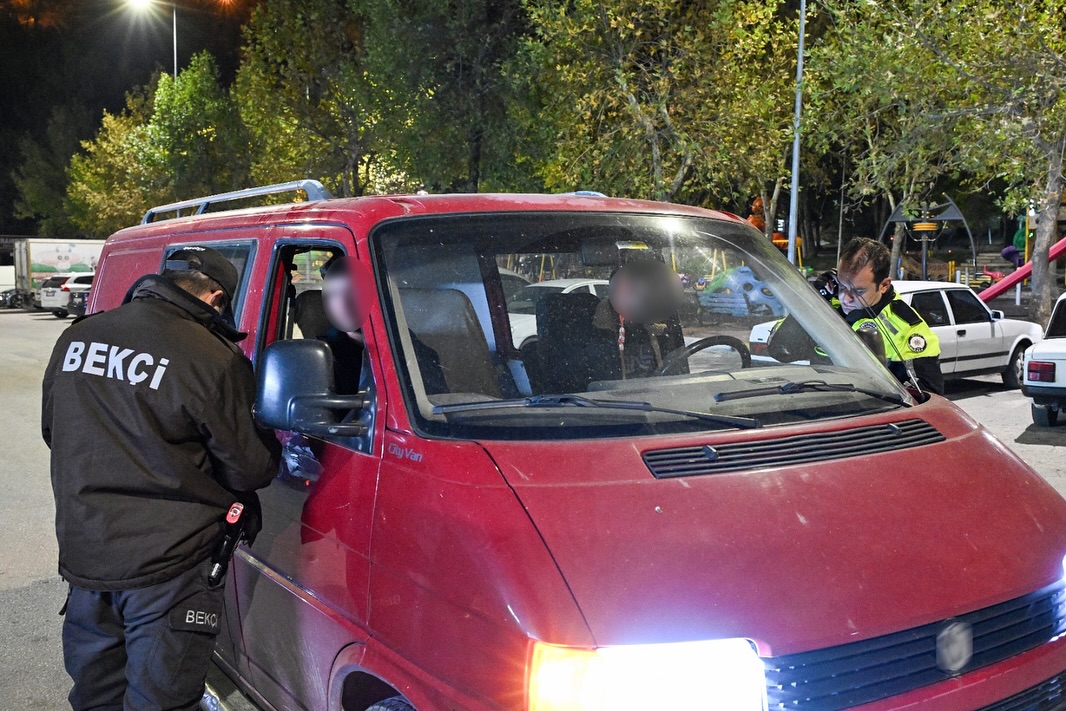 🚔 Park, Bahçe Ve Mesi̇re Alanlari Uygulamasi 🚔🗓 14.11.2025 Tarihinde 21.15 – 22.00 Saatleri Ar (2)