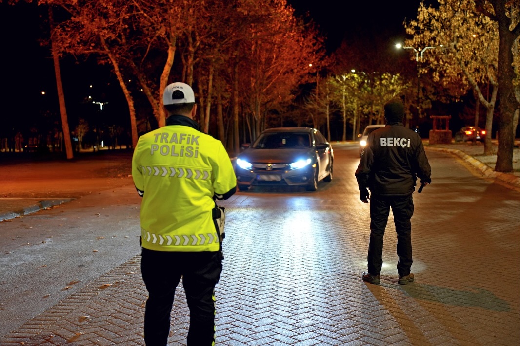 🚔 Park, Bahçe Ve Mesi̇re Alanlari Uygulamasi 🚔🗓 22.11.2025 Tarihinde 21.15 – 22.00 Saatleri Ar (3)