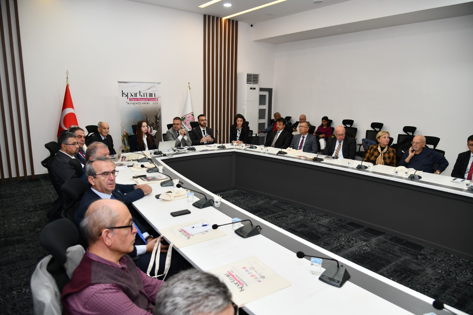 Whatsapp Image 2025 11 01 At 17.51.46 (2)