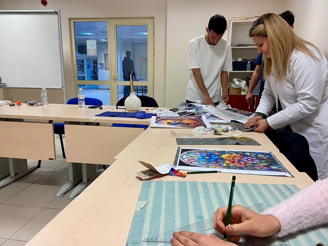 📚 Yurtlarımızda Sanat Devam Ediyor!Yurt Müdürlüğümüzde Öğrencilerimizin De Katkılarıyla Hat Kur (1)