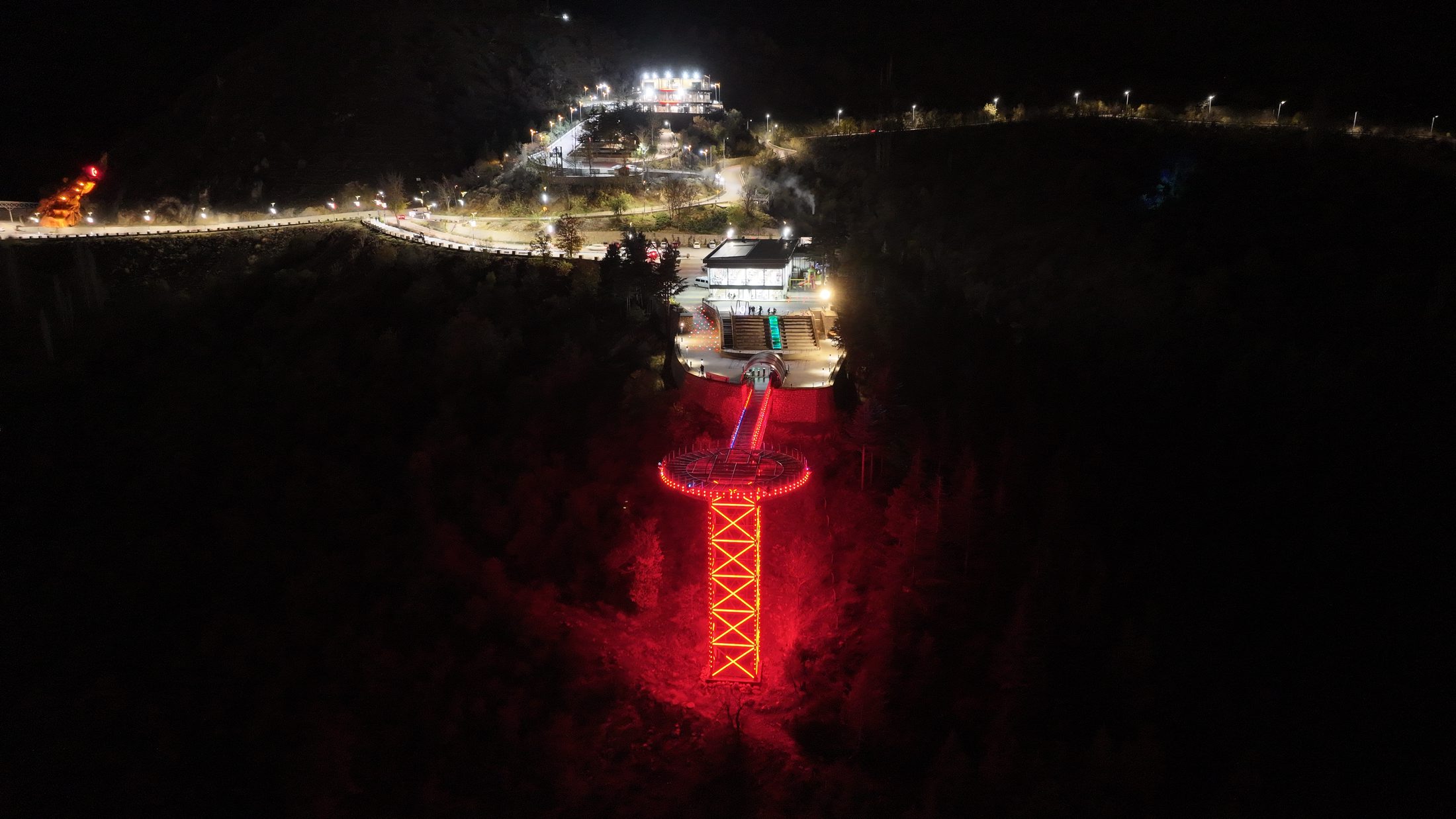 02 12 2025 Cam Teras 112 Acil Haftasi Isiklandirma (3)