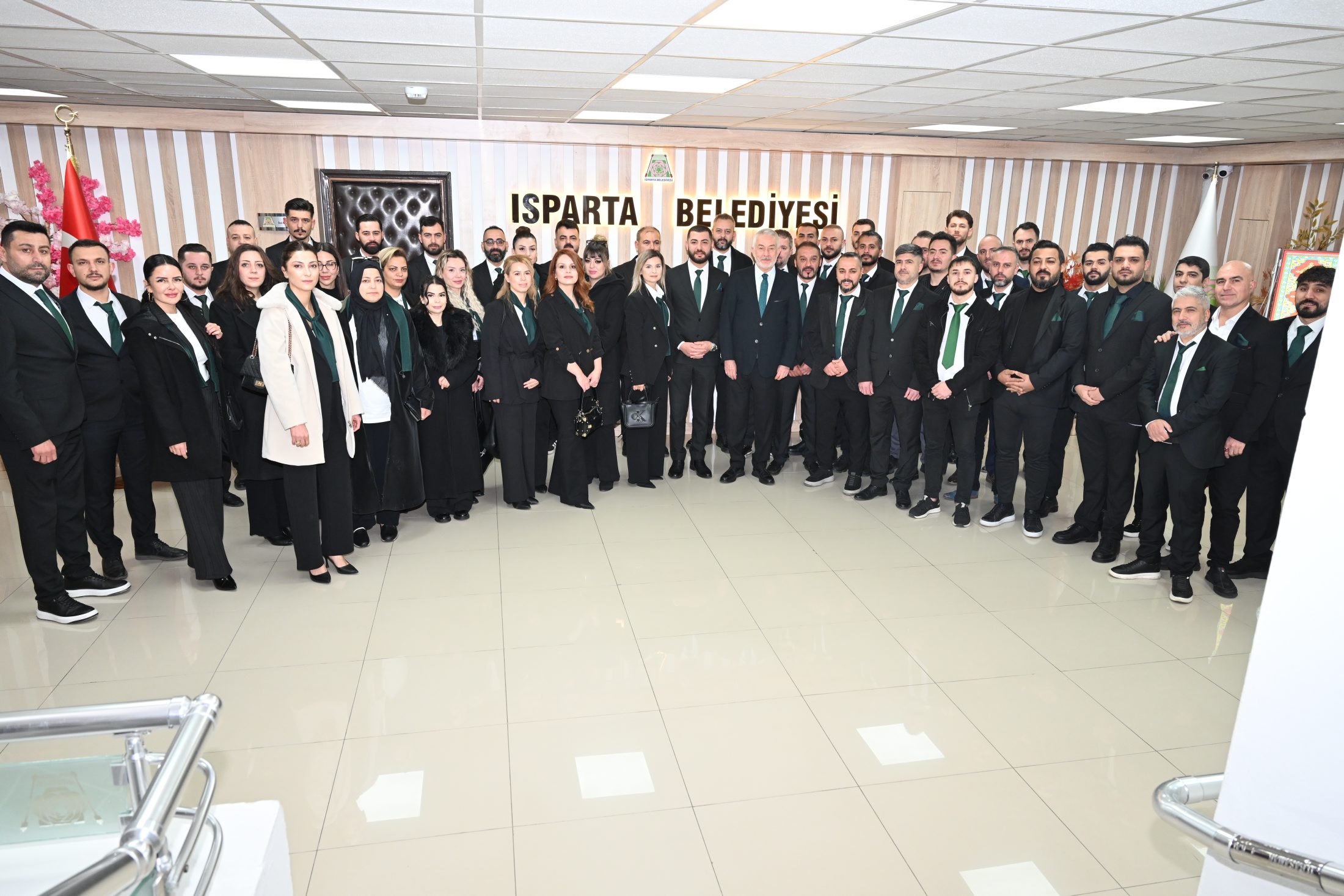 09 12 2025 Berberler Kuaforler Odasi Baskan Adayi Osman Balci Baskan Ziyaret (3)