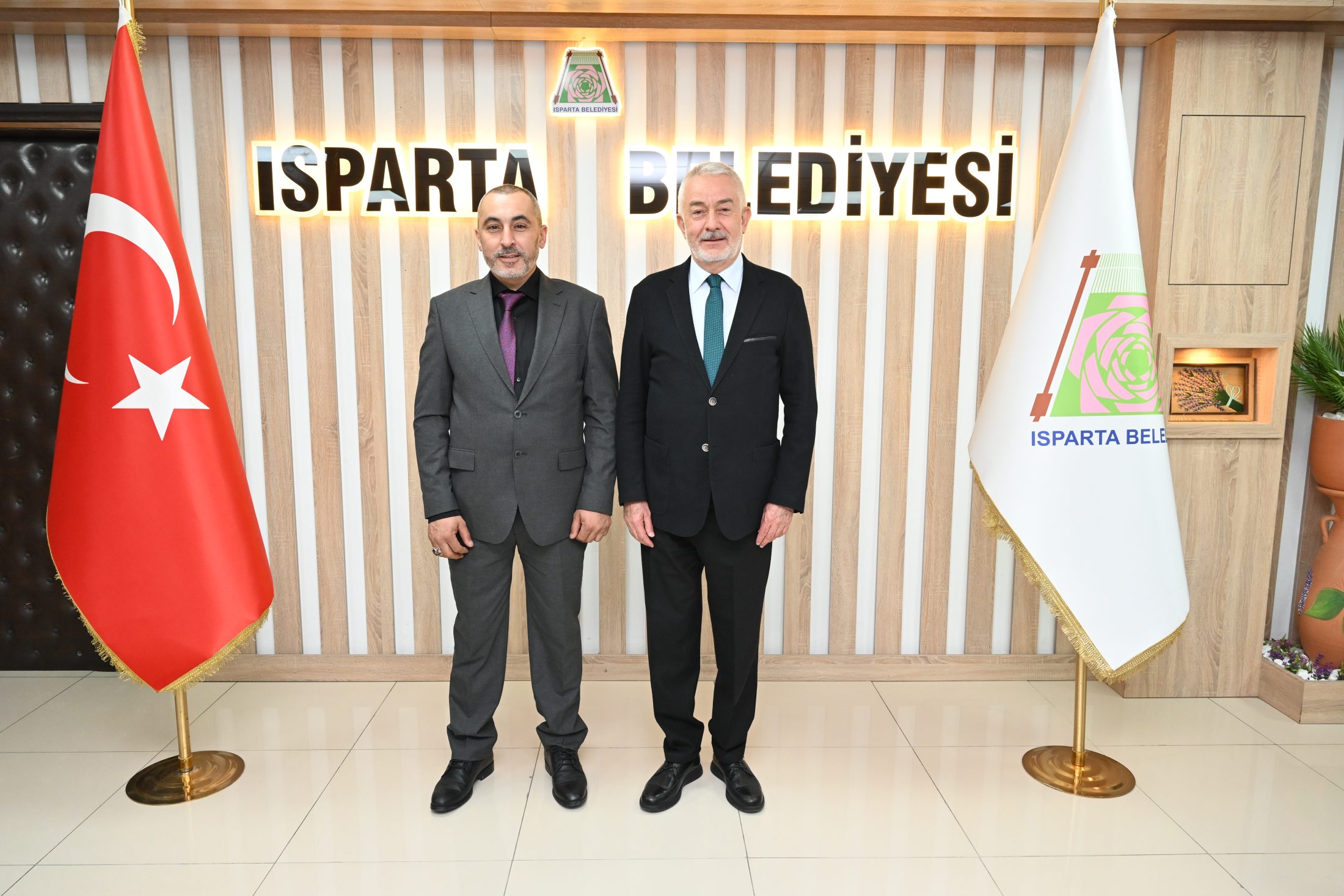 09 12 2025 Madeni Is Odasi Baskan Adayi Resat Aydemir Baskan Ziyaret (1)