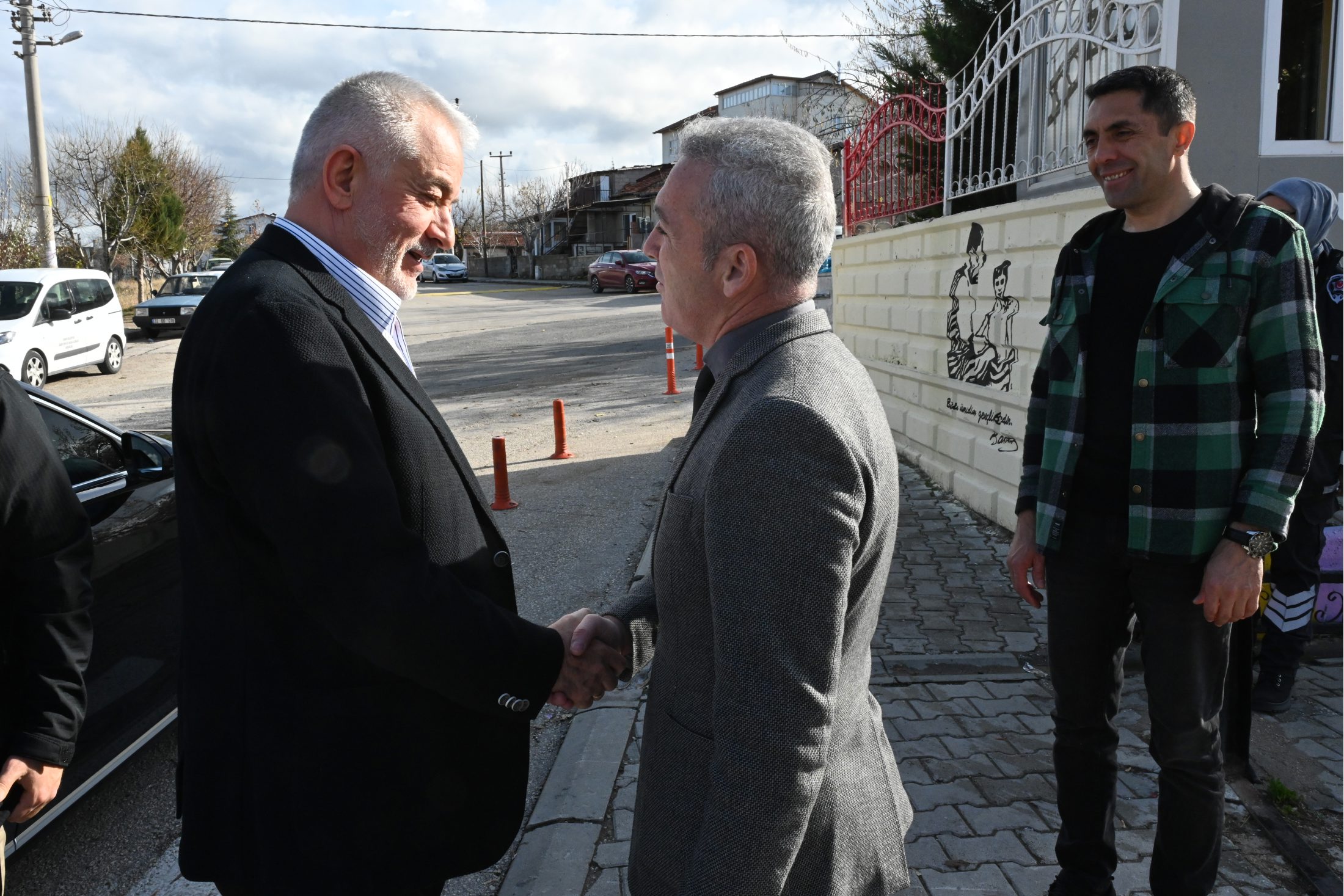 10 12 2025 Baskan Naside Halil Gelendost Sinif Baskani Bilge Mercan Orhan Okul Ziyaret (3)