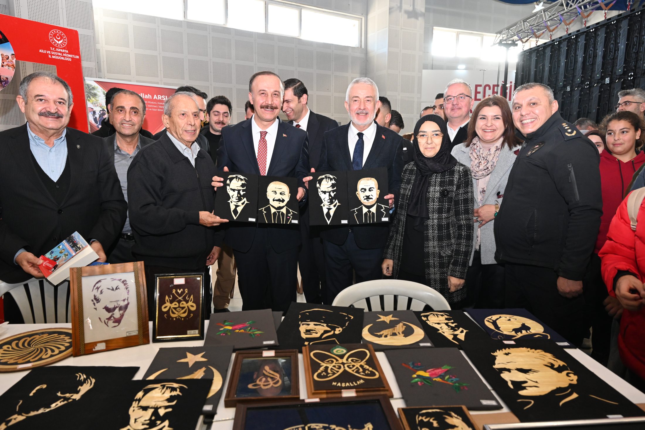 12 12 2025 8. Isparta Kitap Fuari Acilis (6)